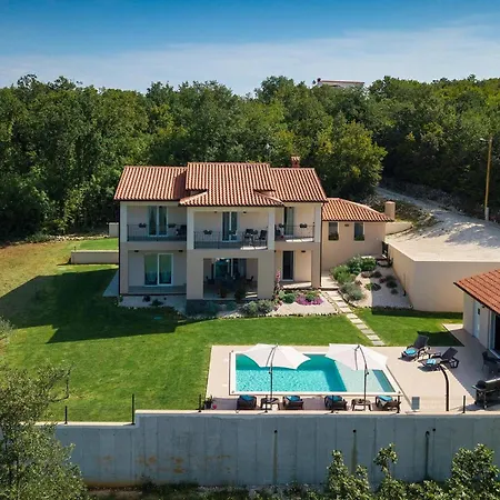 Holiday home Noela Pula